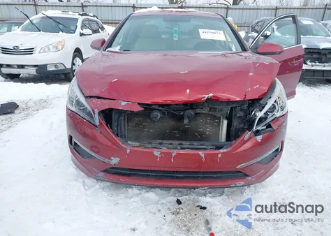 2015 Hyundai Sonata Se z USA, uszkodzony, nr VIN 5NPE24AF7FH023684